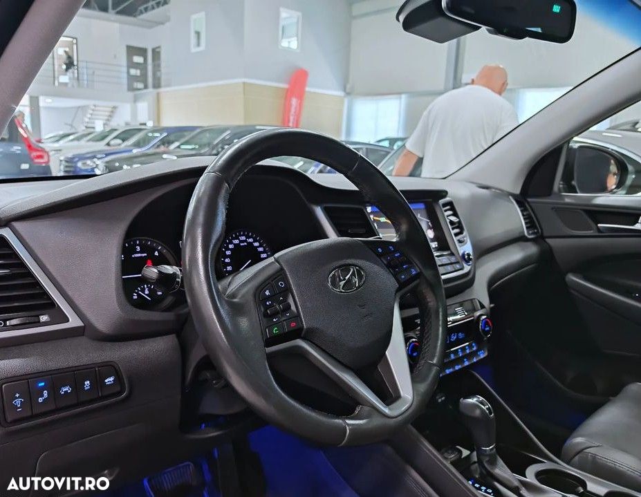 Hyundai Tucson blue 1.7 CRDi 2WD DCT Advantage - 6