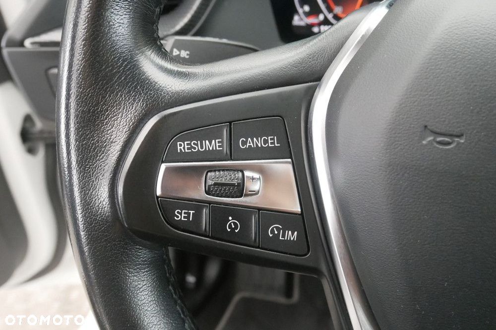 BMW Seria 1 - 28