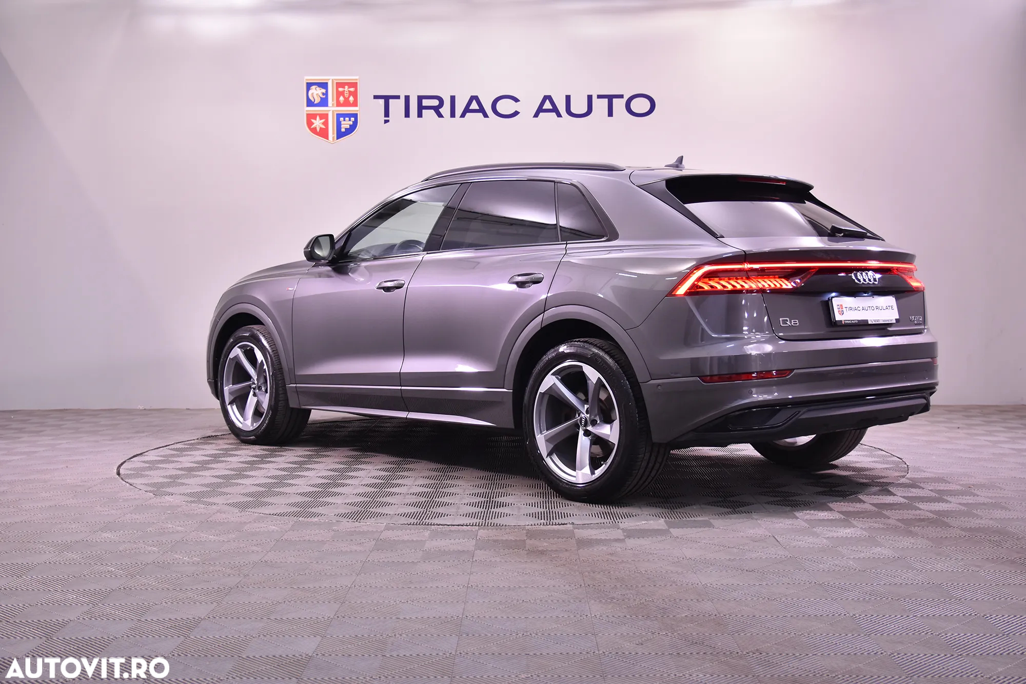 Audi Q8 - 3