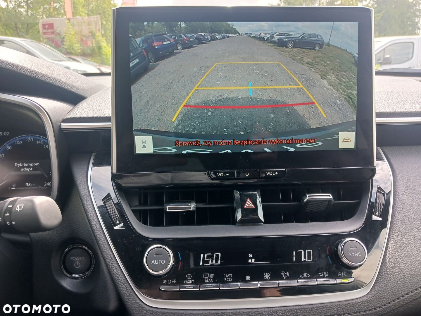 Toyota Corolla Cross 2.0 Hybrid Style - 16