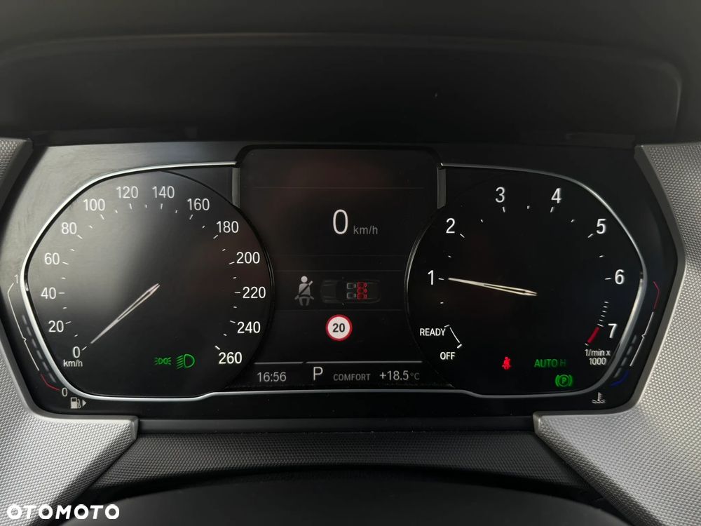 BMW Seria 1 118i Advantage - 11