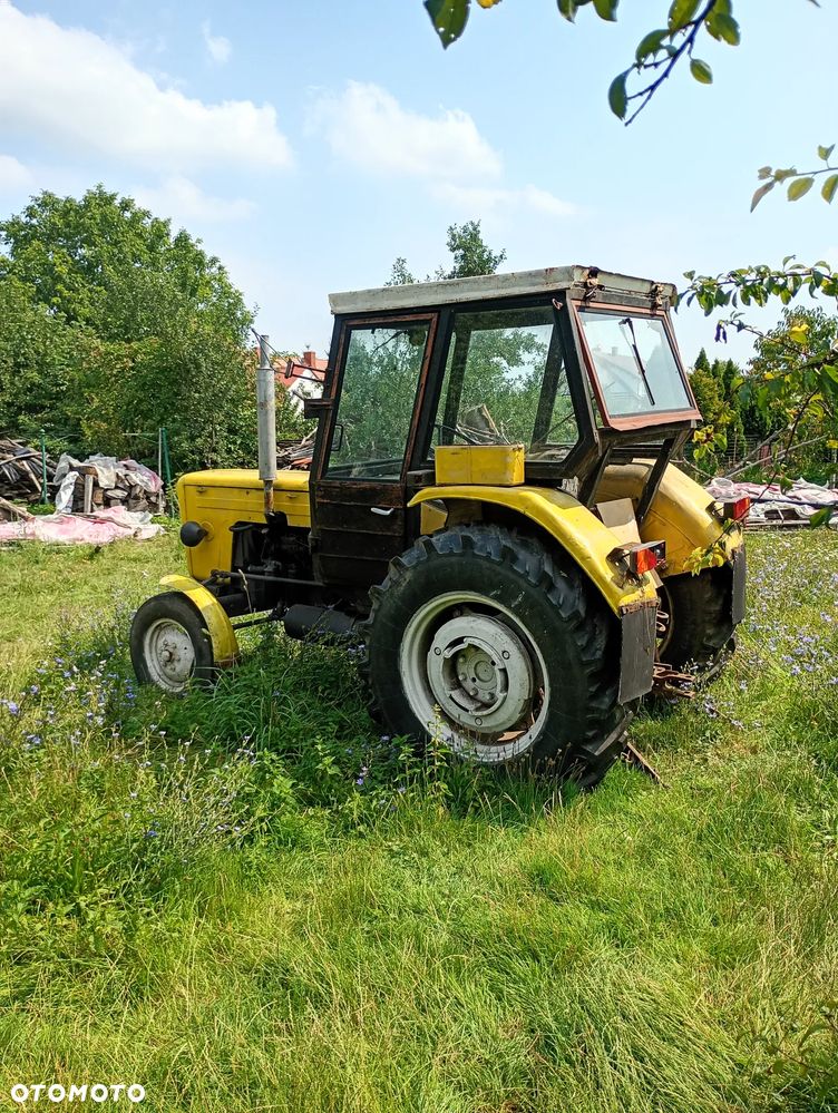 Ursus C360-3P - 1