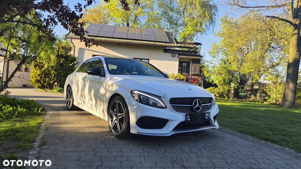 Mercedes-Benz Klasa C AMG 43 4Matic 9G-TRONIC - 22