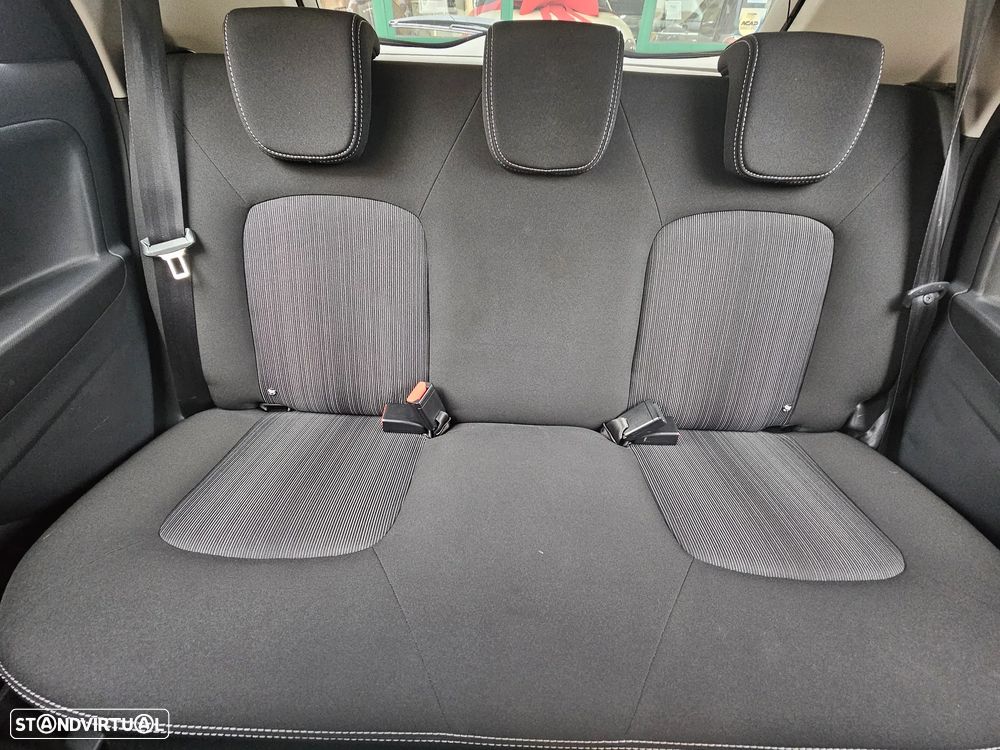 Renault Zoe (s/ Bateria) Limited 40 Flex - 17