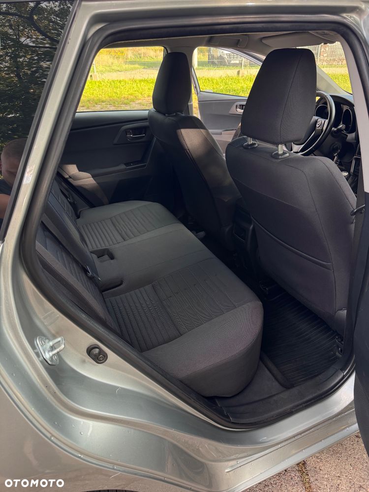 Toyota Auris 1.6 Valvematic Comfort - 25