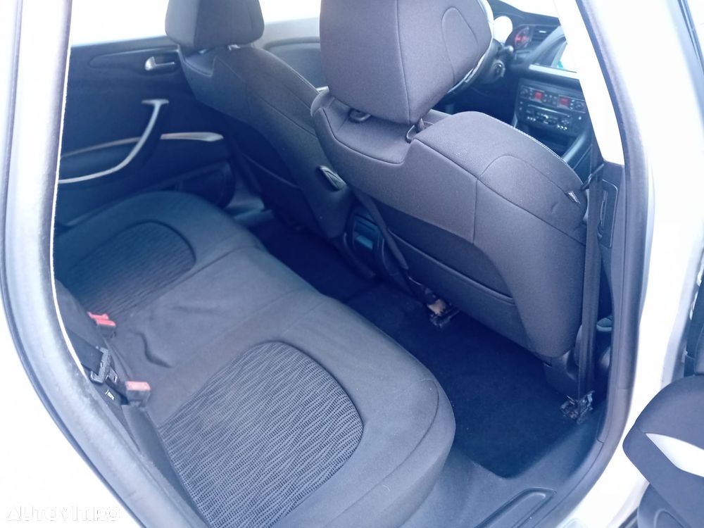 Citroën C5 HDi 135 FAP Confort - 13
