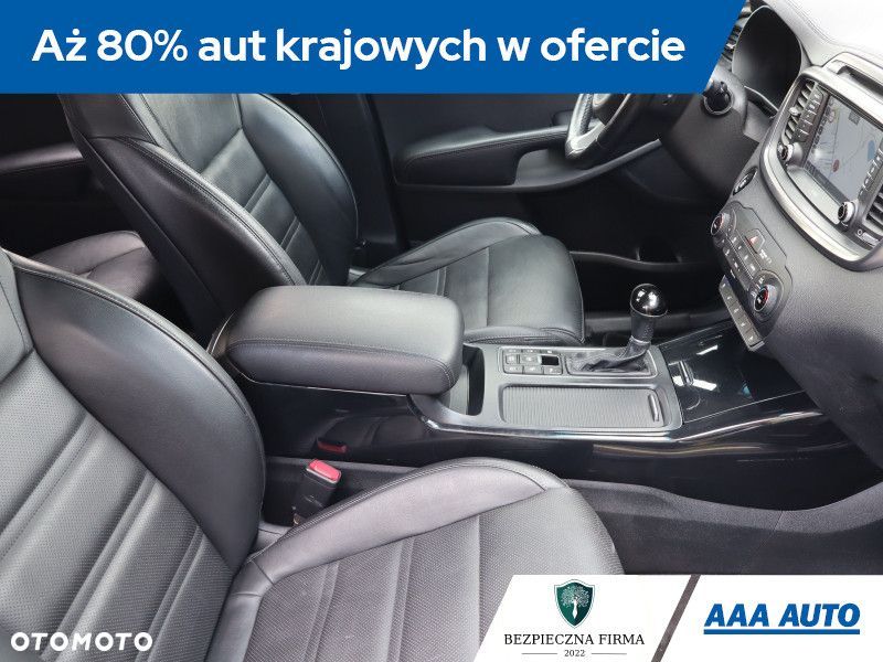 Kia Sorento - 11
