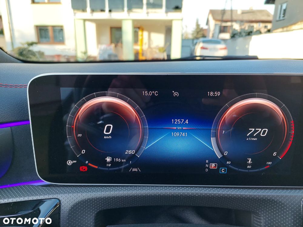 Mercedes-Benz CLA 200 d AMG Line 8G-DCT - 19
