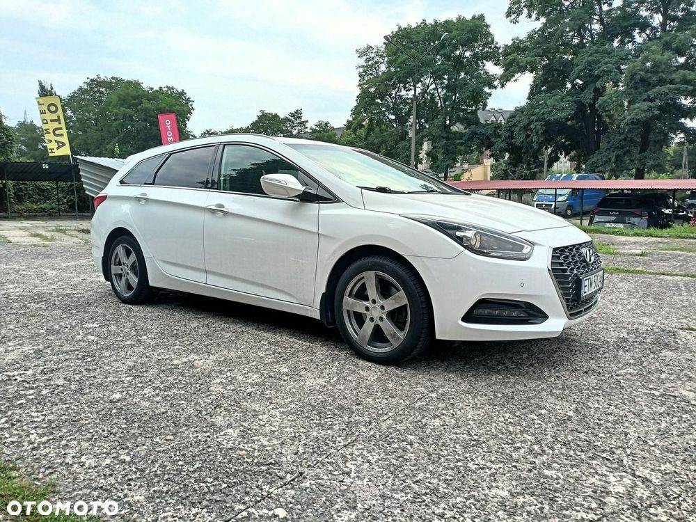 Hyundai i40 Kombi blue 1.6 CRDi Space - 10