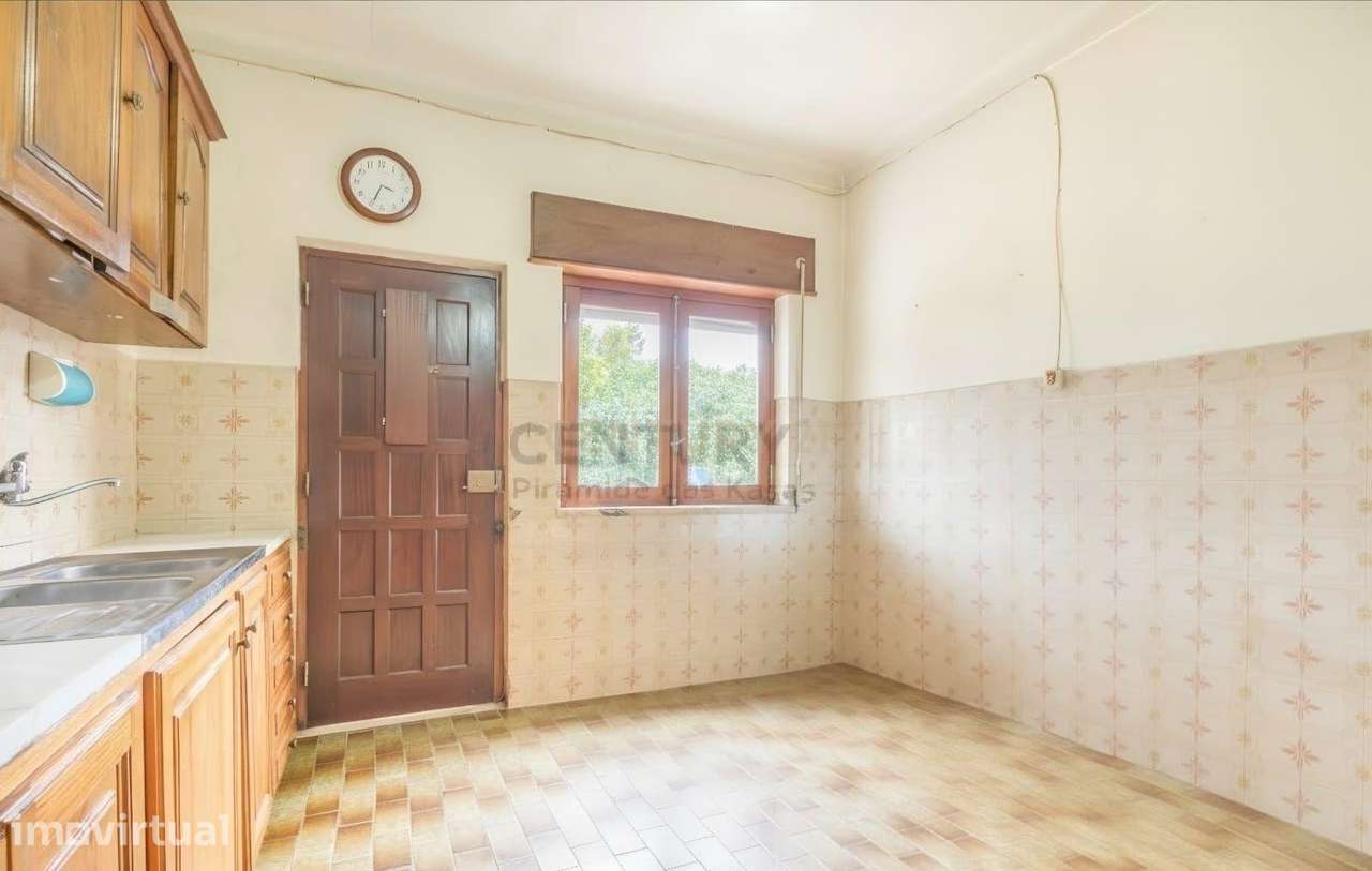 Quinta do Conde - Moradia Isolada de 3 assoalhadas para remodelação, c - Grande imagem: 5/13