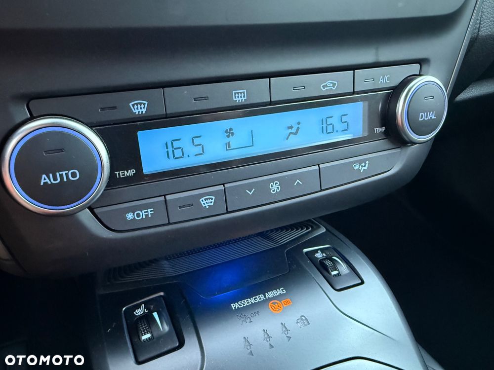 Toyota Avensis Touring Sports 1.8 Edition S+ - 20