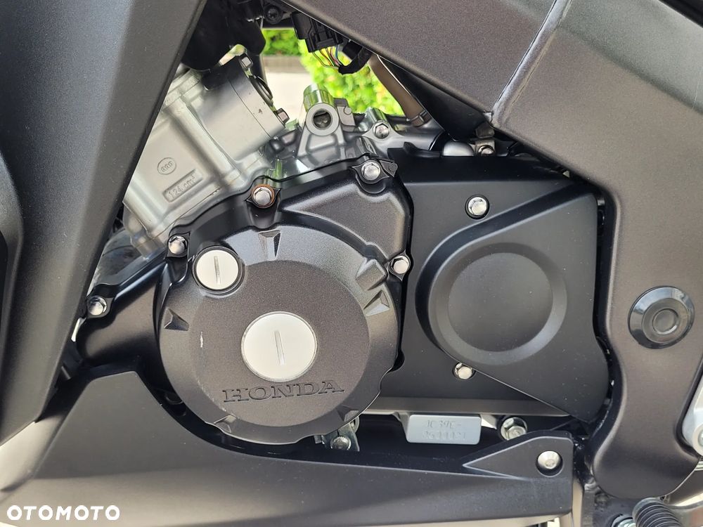 Honda CBR - 11
