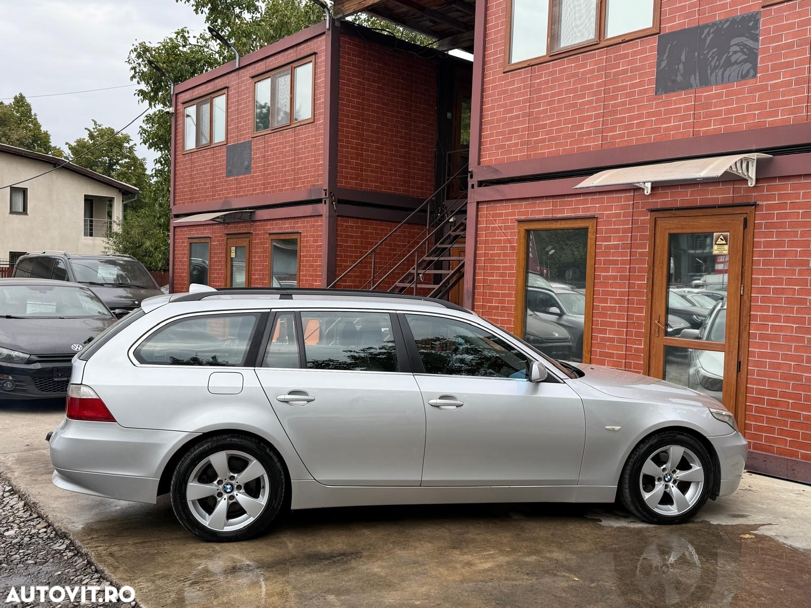 BMW Seria 5 520d Touring Aut. - 29