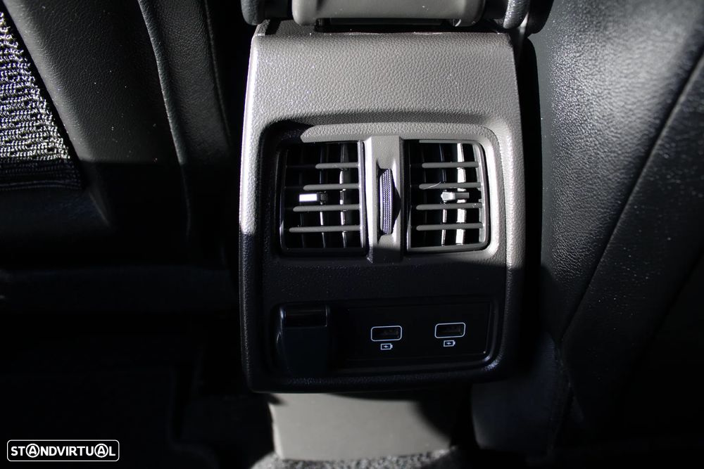 Renault Captur 1.0 TCe Techno Bi-Fuel - 21