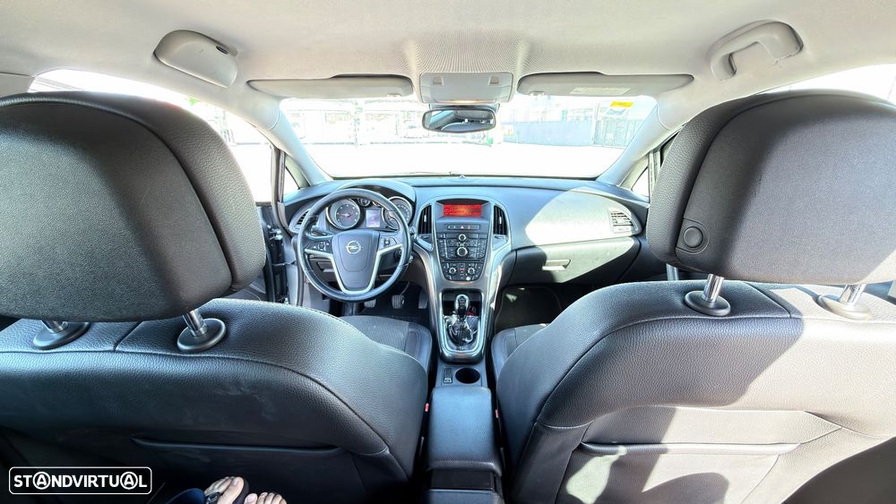 Opel Astra 1.7 CDTI Enjoy - 10