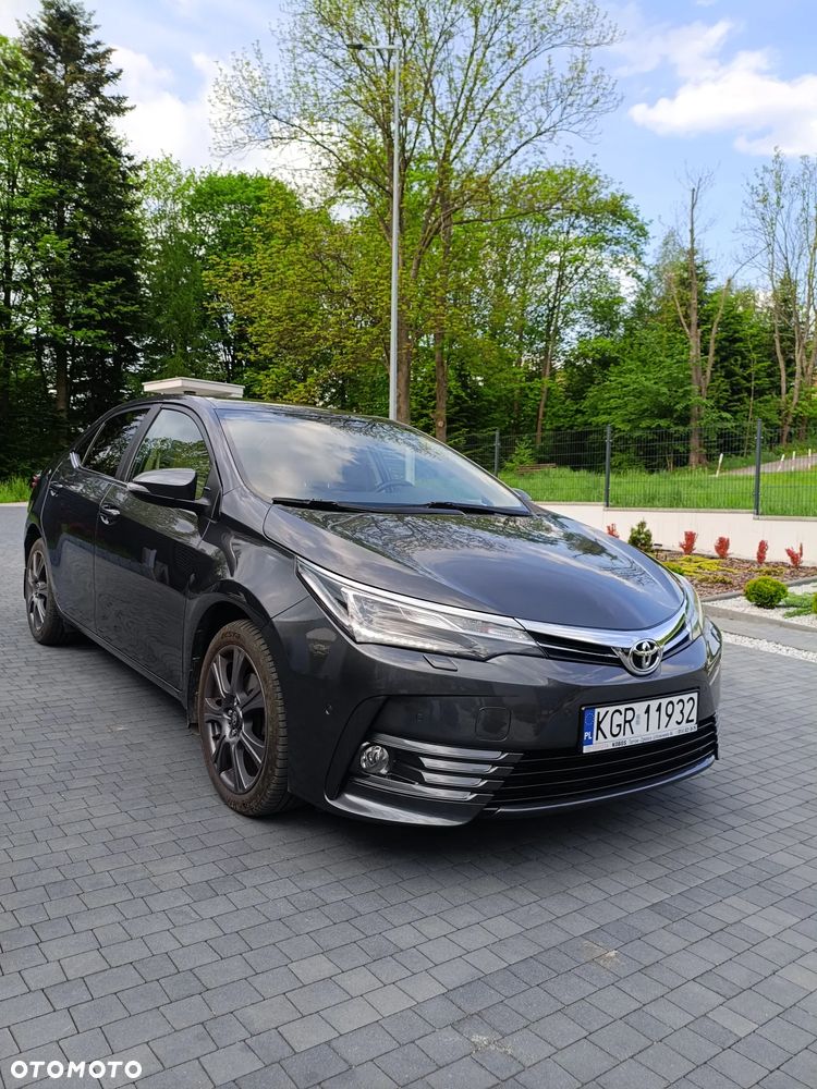Toyota Corolla 1.6 Prestige EU6 - 2