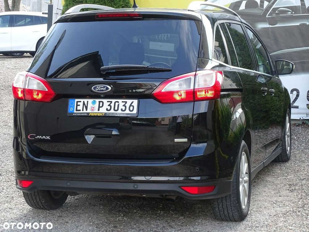 Ford Grand C-MAX - 12