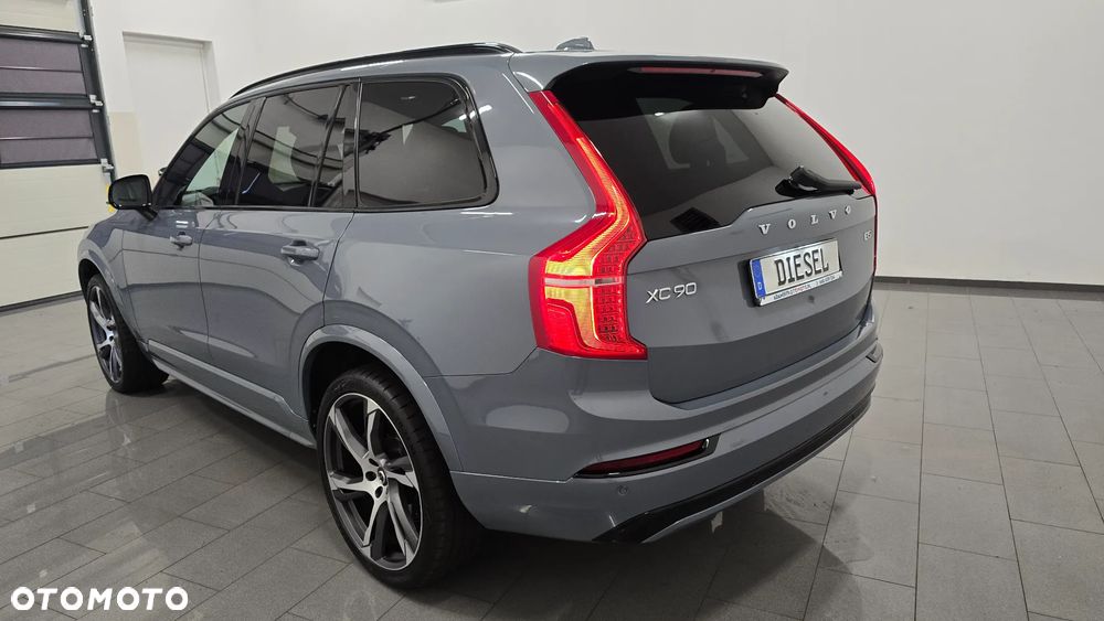 Volvo XC 90 D5 SCR AWD R-Design 7os - 4