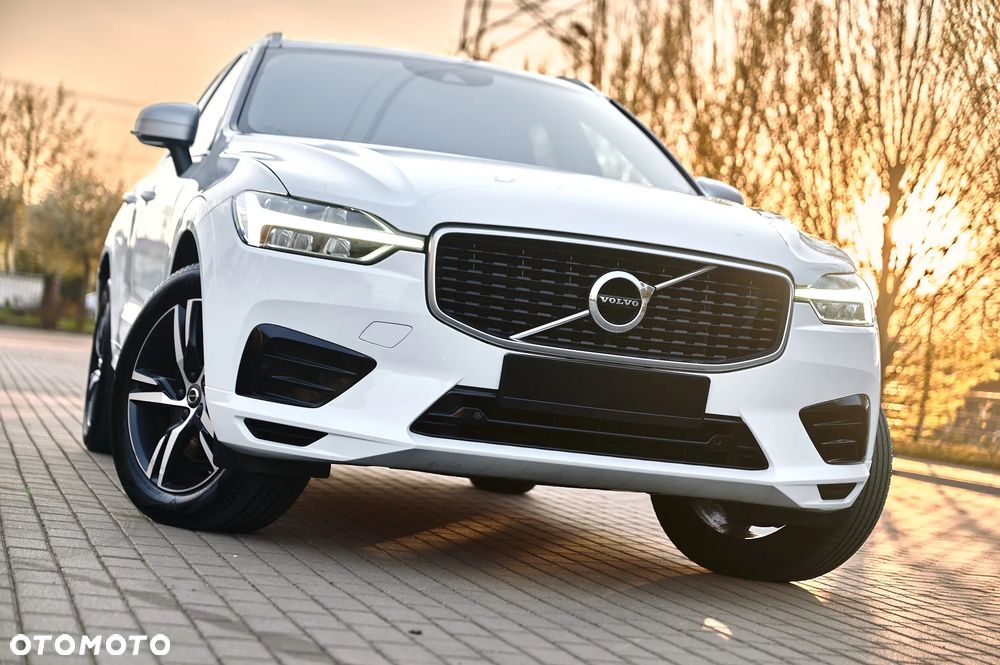 Volvo XC 60 D4 R-Design - 1