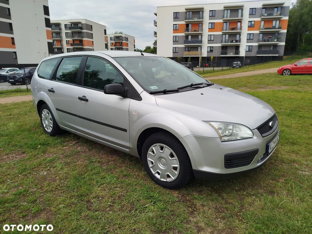 Ford Focus 1.6 TDCi Ambiente - 3