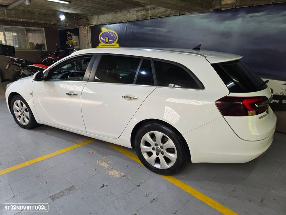 Opel Insignia Sports Tourer 1.6 CDTi Executive S/S - 3