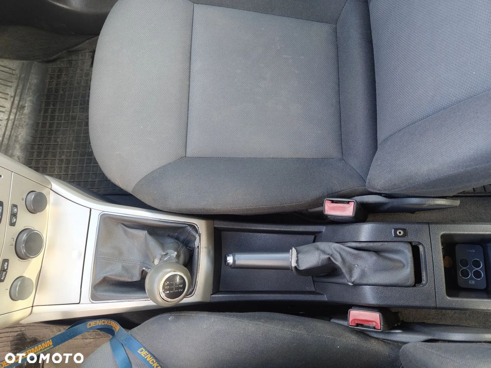 Opel Astra III 1.7 CDTI Cosmo - 20