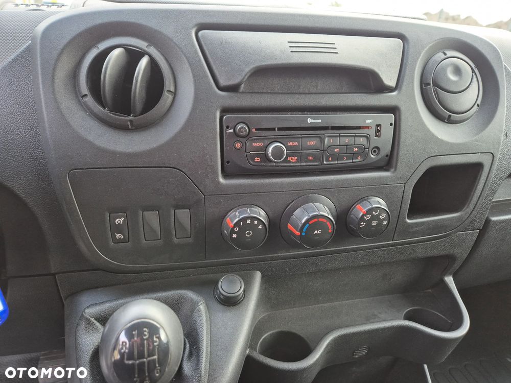 Renault Master - 11