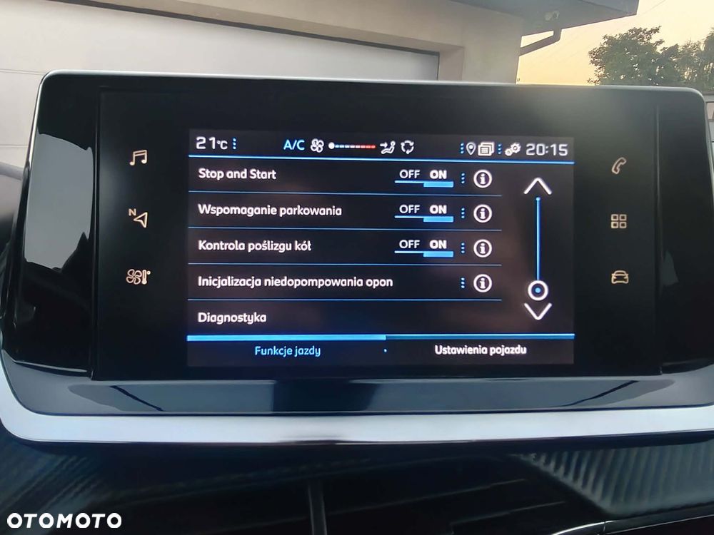 Peugeot 2008 PureTech 100 Business - 30