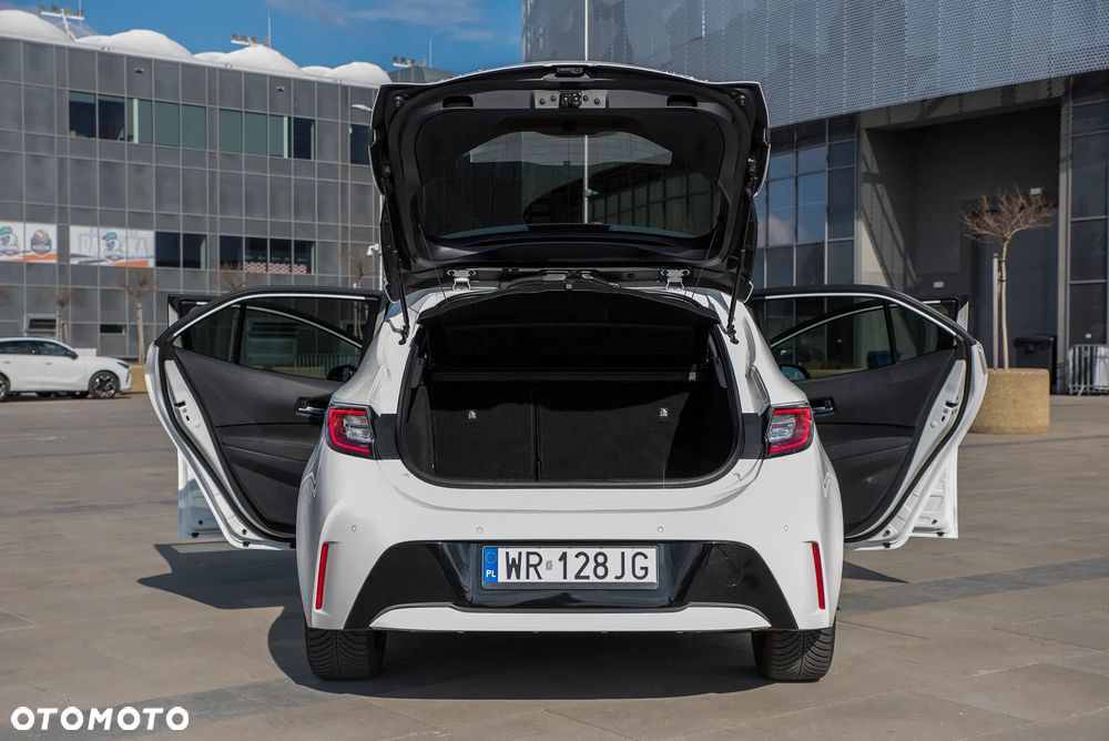 Toyota Corolla 1.8 Business Edition - 1