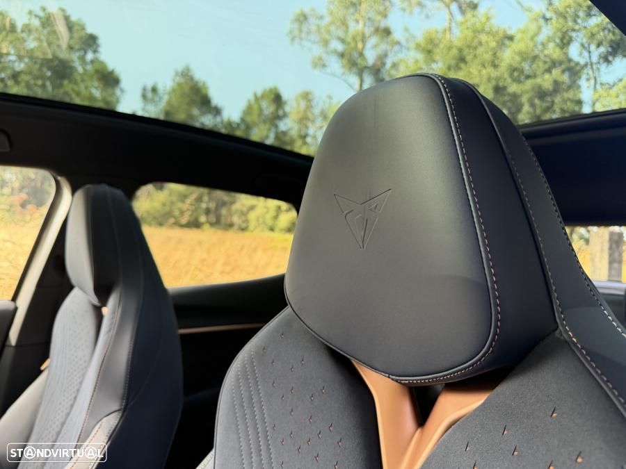 CUPRA Tavascan 77 kWh VZ — fotografia 17