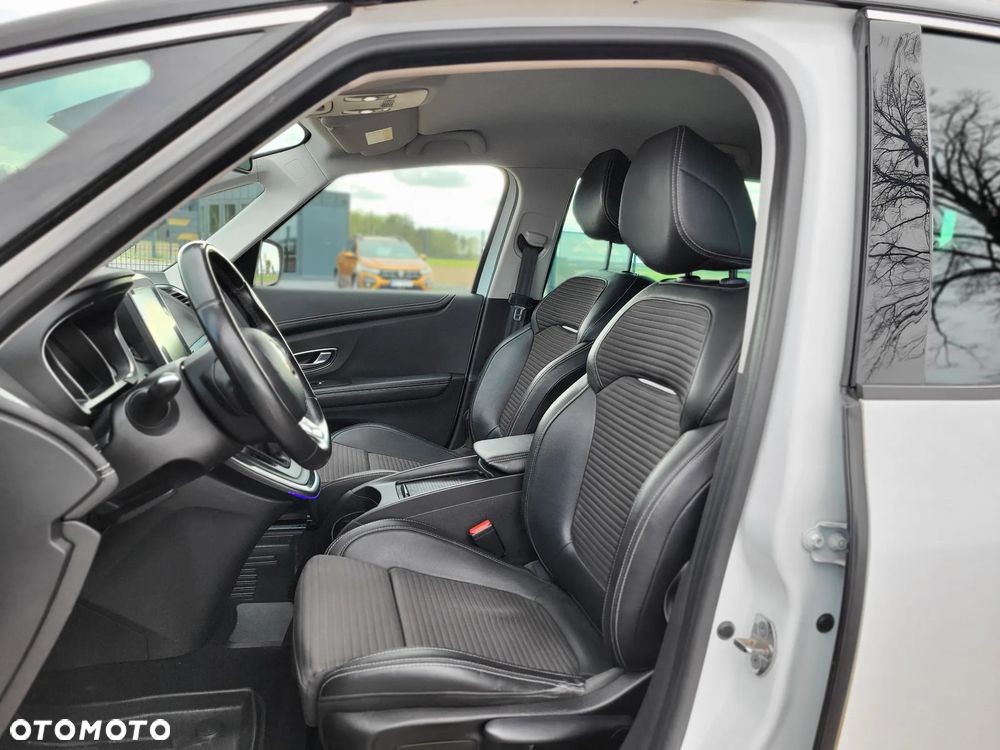 Renault Scenic - 14