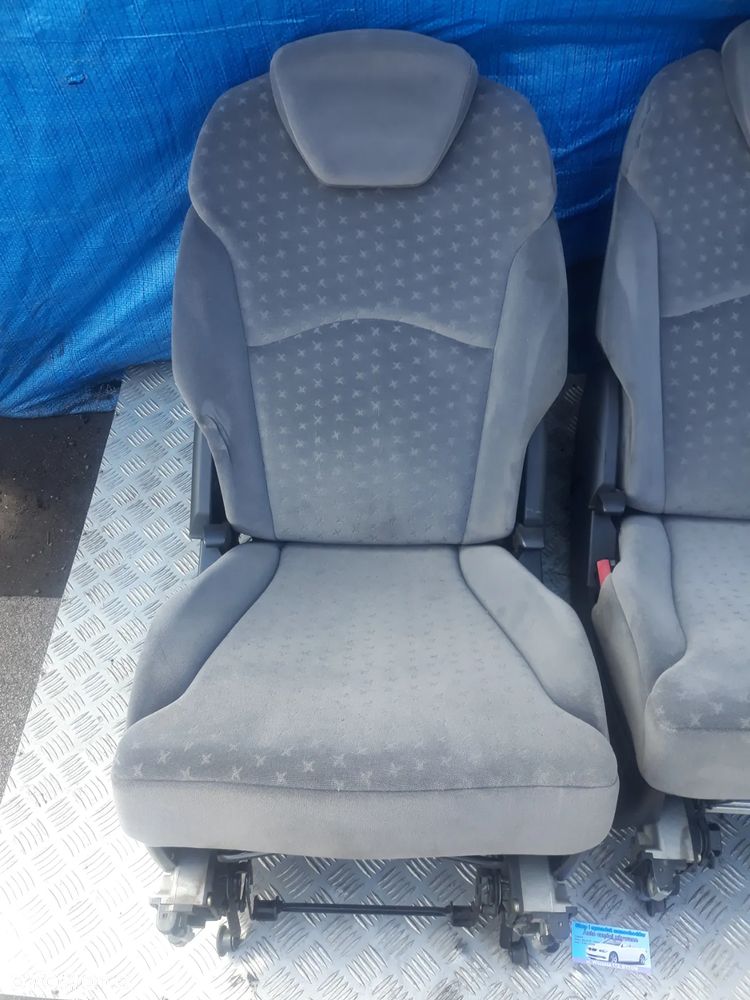 FOTEL PASAŻERA 2-3 RZĄD PEUGEOT 807  2005r (cena za sztukę - mam 5 sztuk) - 2