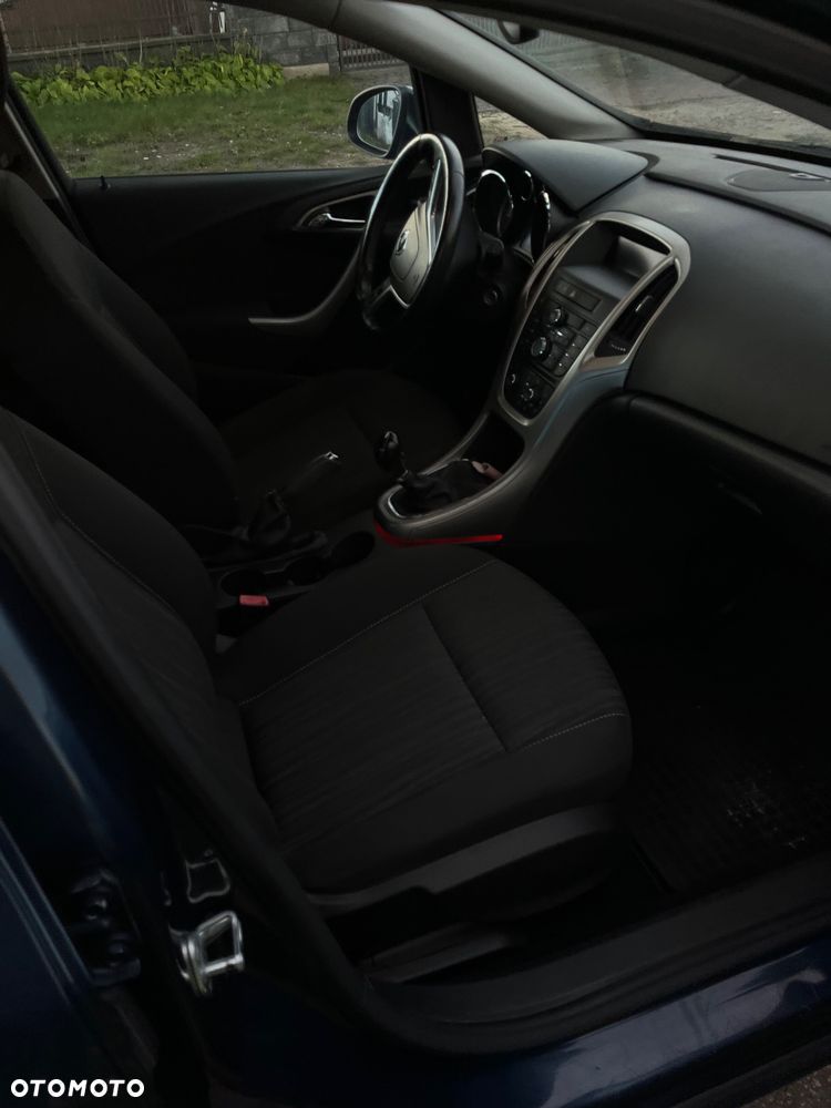 Opel Astra 1.4 Turbo Edition - 4
