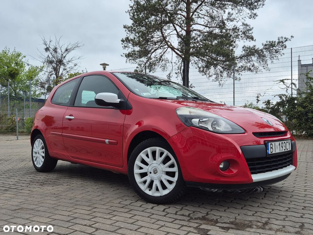 Renault Clio 1.2 16V TCE S - 1