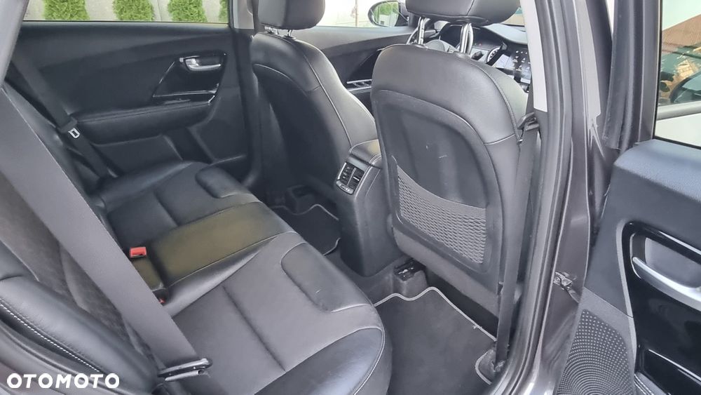 Kia Niro 1.6 GDI Hybrid L Business Line - 16