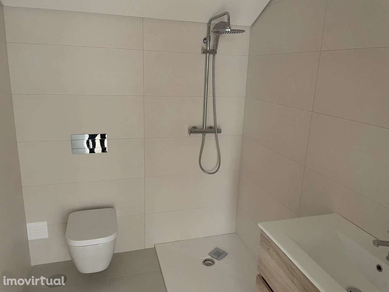 Moderno Apartamento T2 em Carregal do Sal - Grande imagem: 3/11