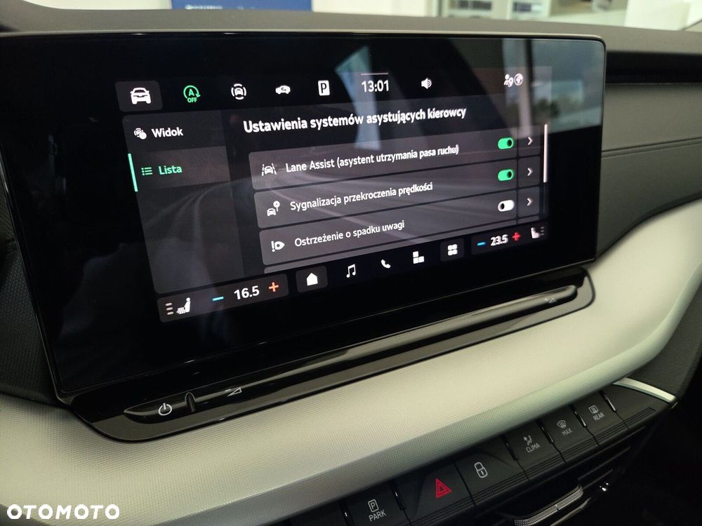 Skoda Octavia 1.5 TSI mHEV Selection DSG - 20