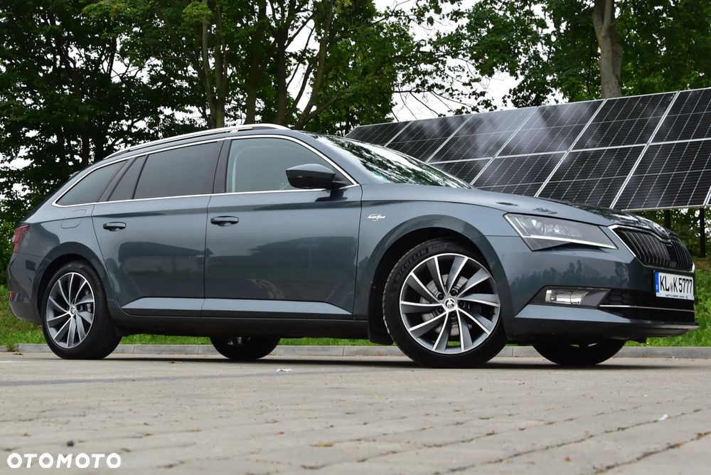 Skoda Superb 2.0 TDI 4x4 DSG L&K - 27