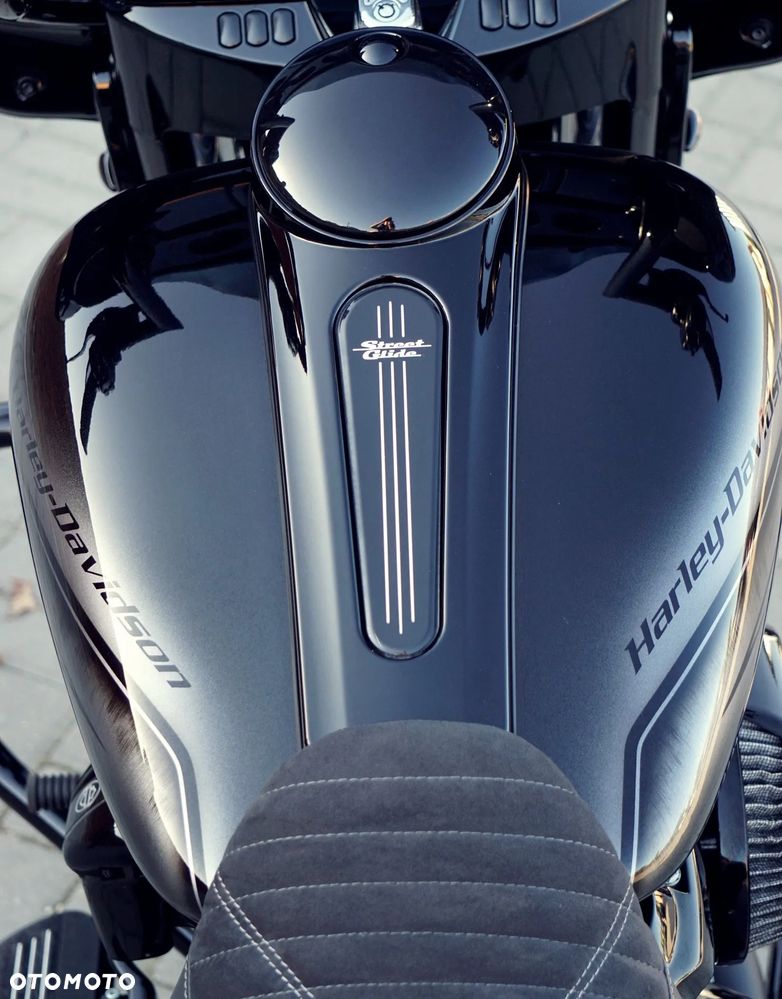 Harley-Davidson Touring Street Glide - 5