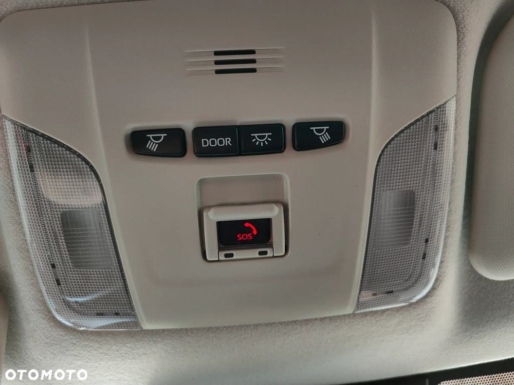 Toyota Corolla 1.8 Hybrid Comfort - 7