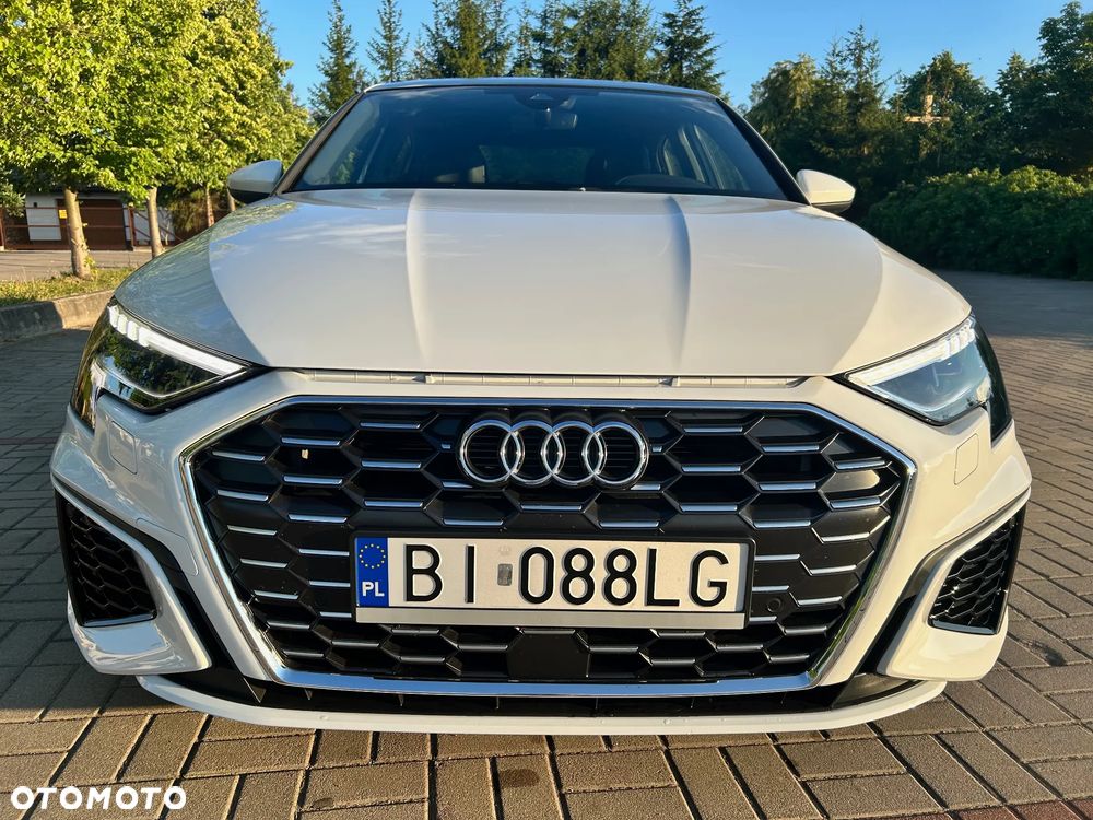 Audi A3 Limousine 40 TFSI quattro S tronic advanced - 2