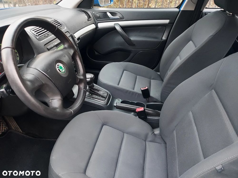 Skoda Octavia 1.6 Automatik Team Edition - 30