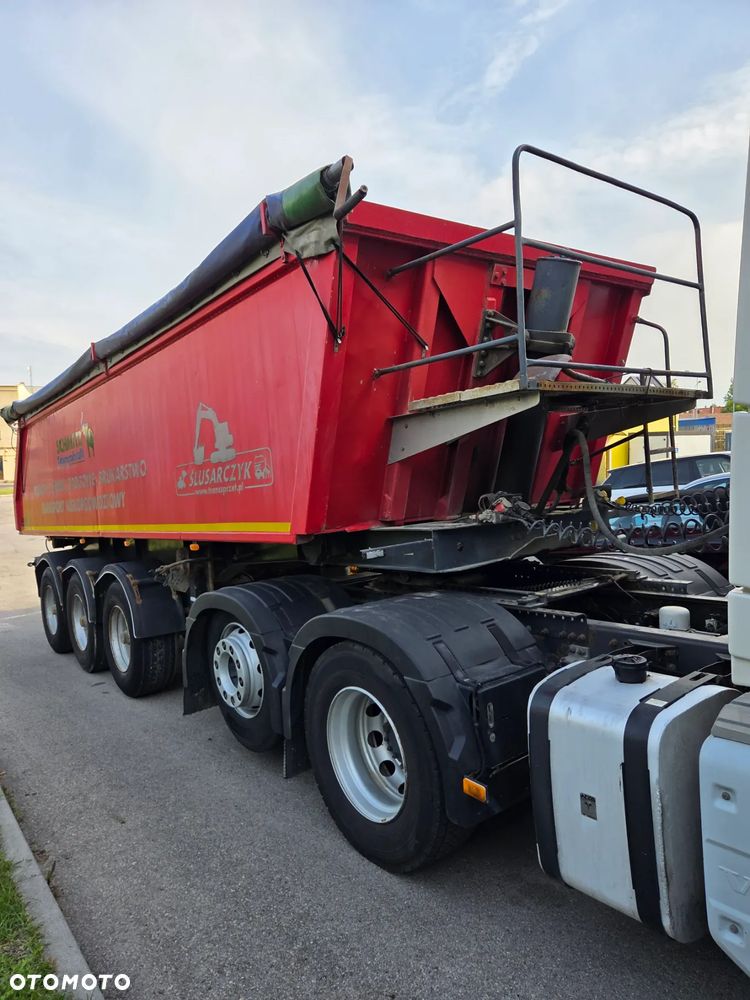 Renders Naczepa 25 m3 - 2