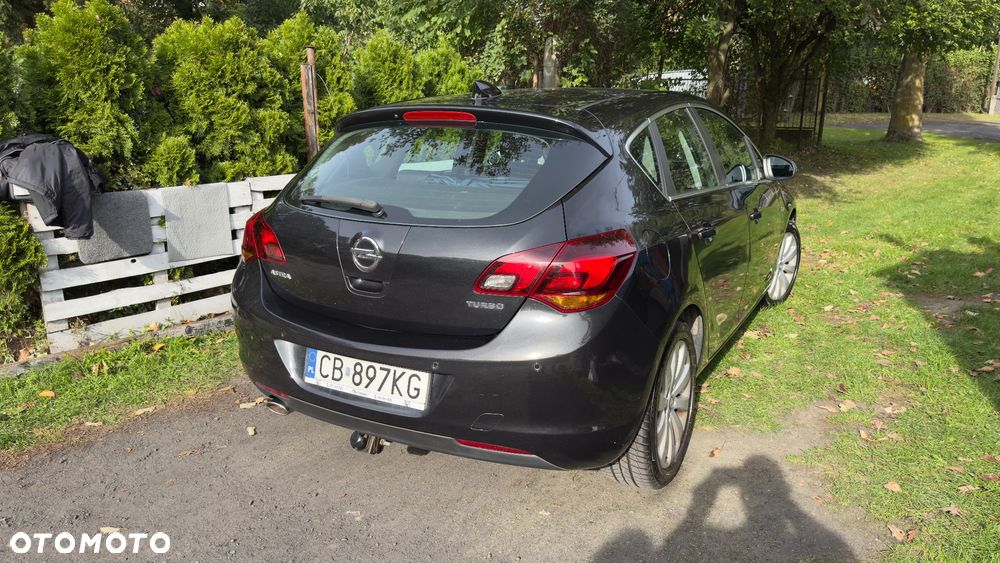 Opel Astra - 9