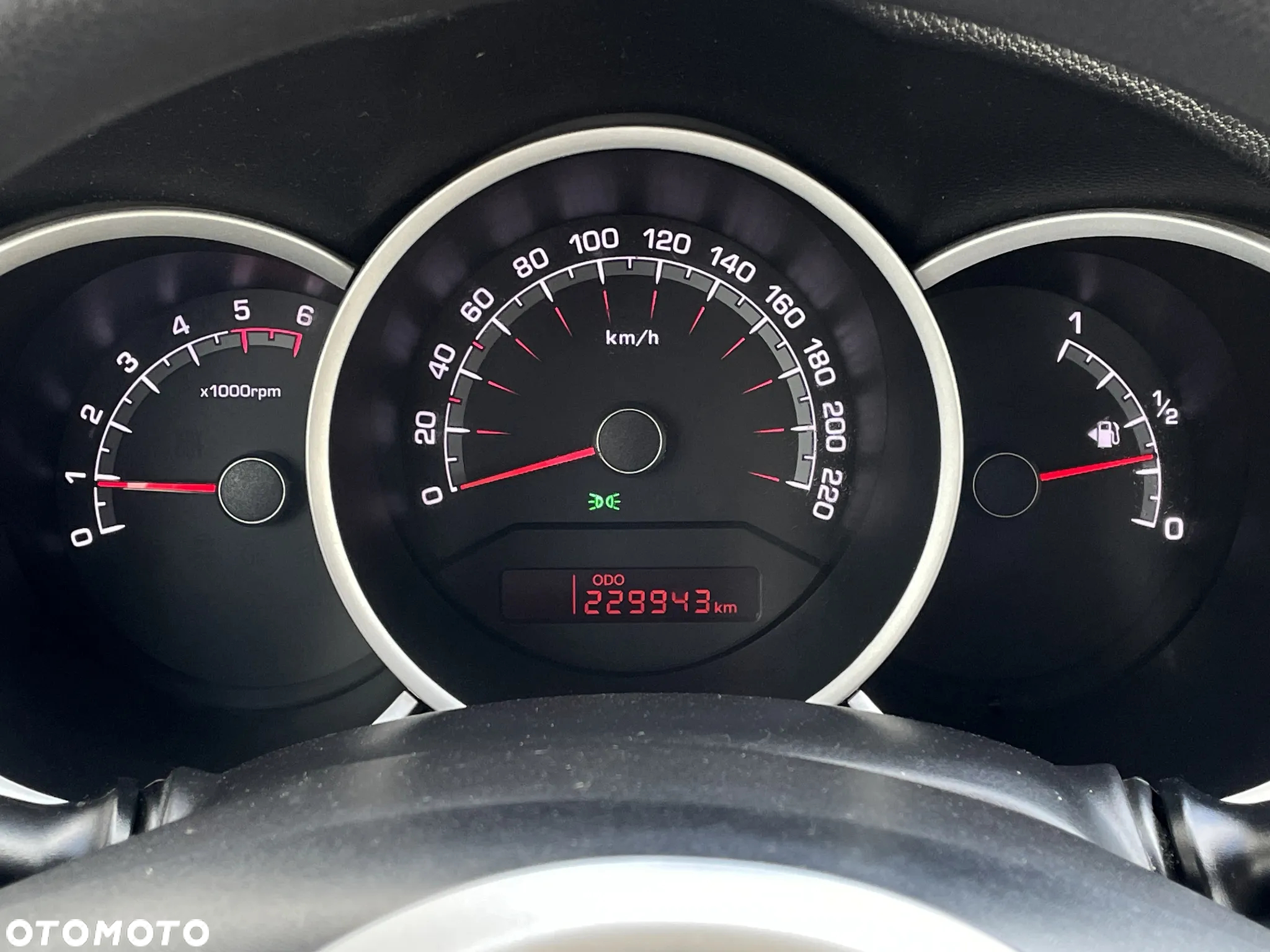 Kia Venga 1.4 CRDi 90 Attract - 23