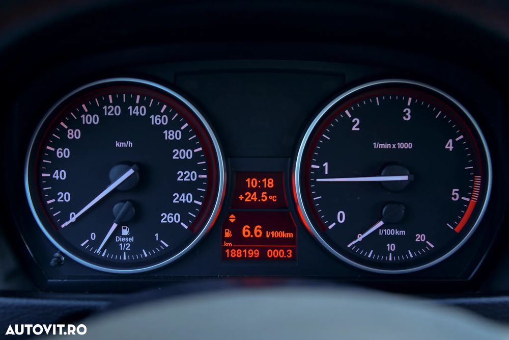BMW X1 xDrive18d - 9