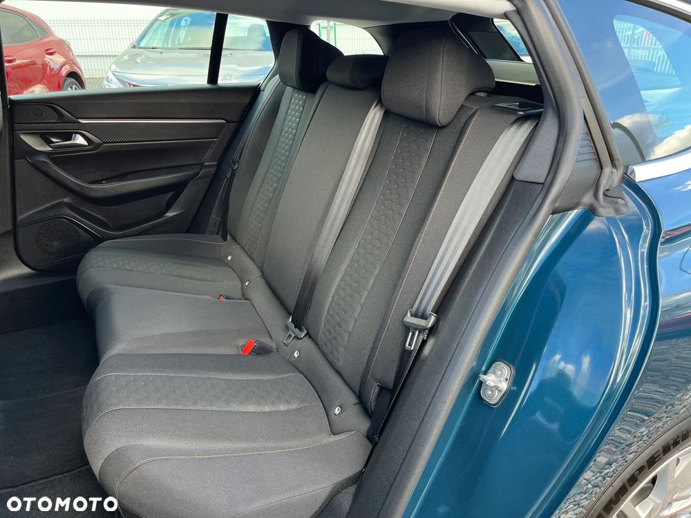Peugeot 508 BlueHDi 130 EAT8 Active - 29