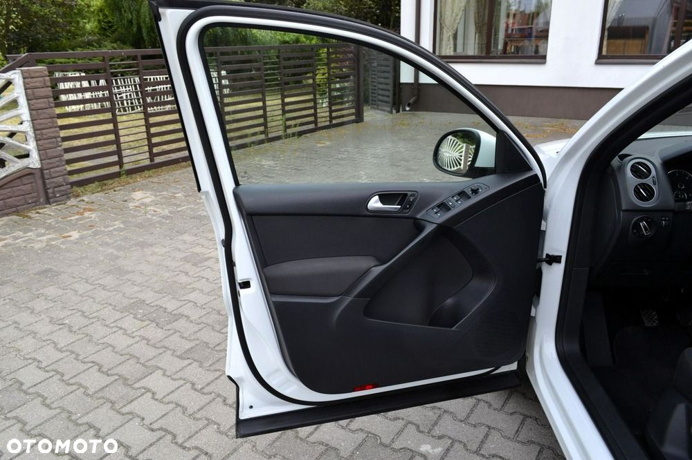 Volkswagen Tiguan 2.0 TDI DPF BlueMotion Technology Life - 34