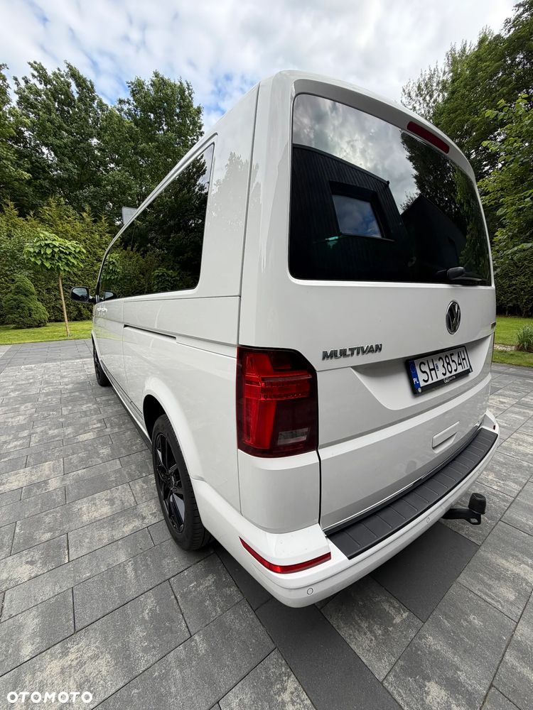 Volkswagen Multivan - 13