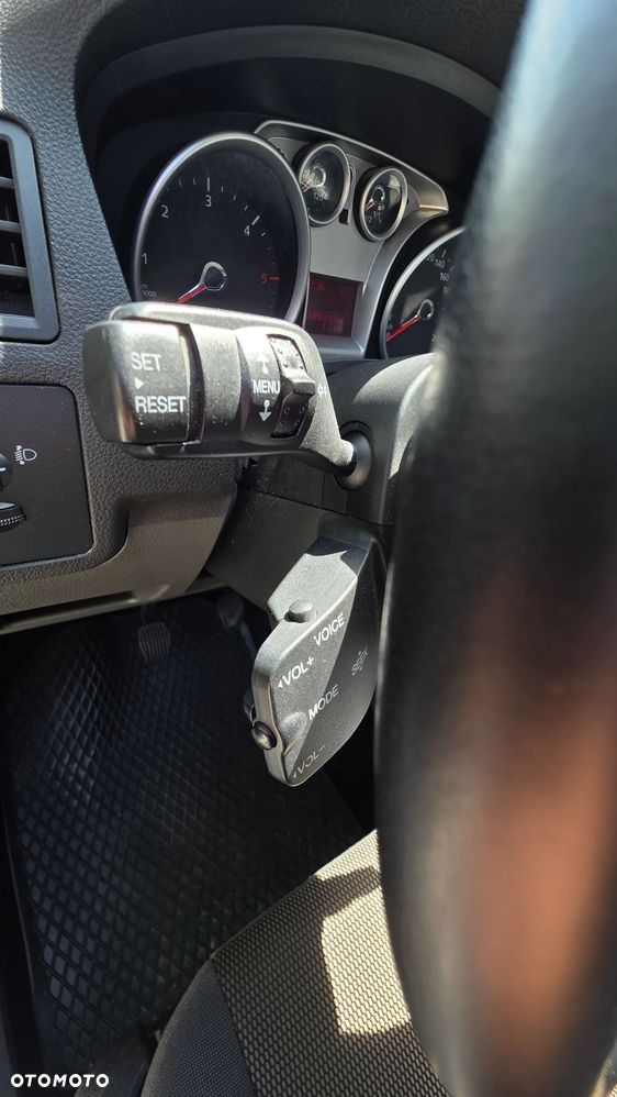 Ford Kuga 2.0 TDCi 4x4 Individual - 8